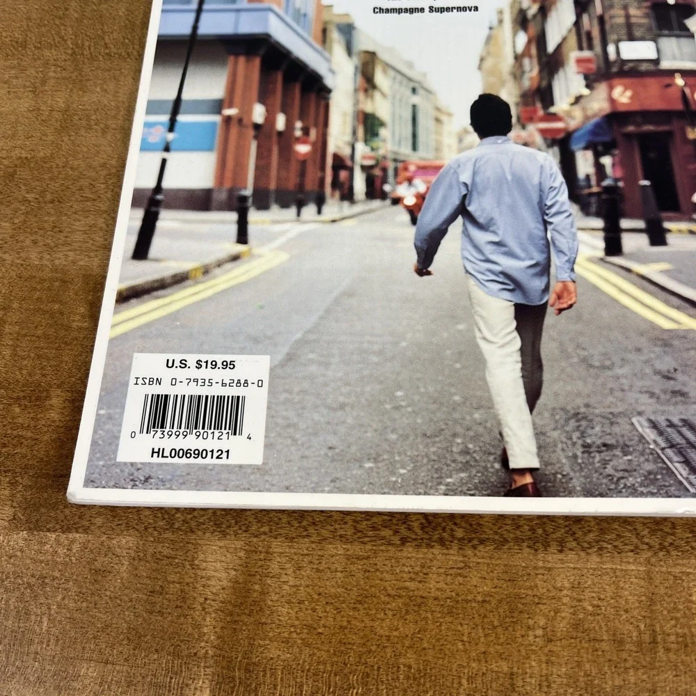 OASIS: (WHAT'S THE STORY) MORNING GLORY?‎ Hal Leonard Guitar Tablature Songbook